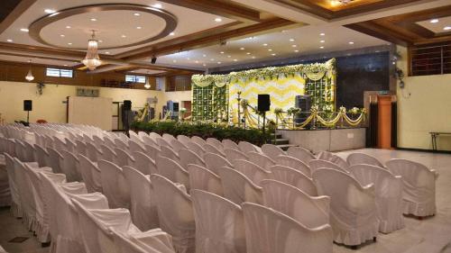 3-KM-Hall